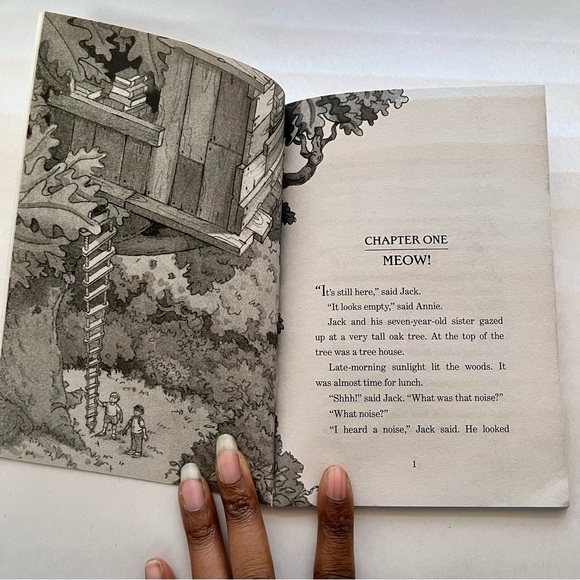 Magic Tree House Paperback Children’s Adventure Mystery Chapter Books 1-4 - Picture 8 of 12